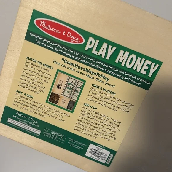 Melissa & Doug Money Counting Tray from the Play Money Set 💵 - Picture 5 of 7